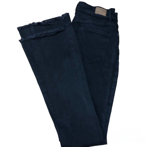 FLYING BANANA Women's Totally Shaping Curvy Stretchy Bootcut Flare Black Jeans - Picture 4 of 9